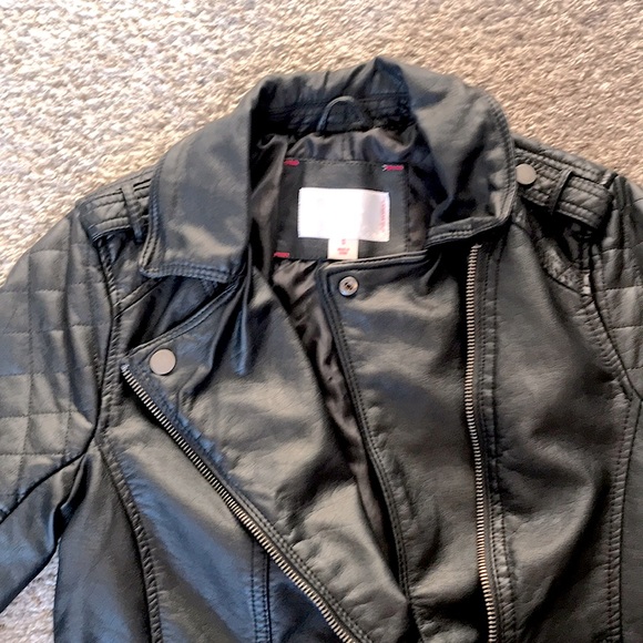 Leather Jacket - Picture 2 of 4